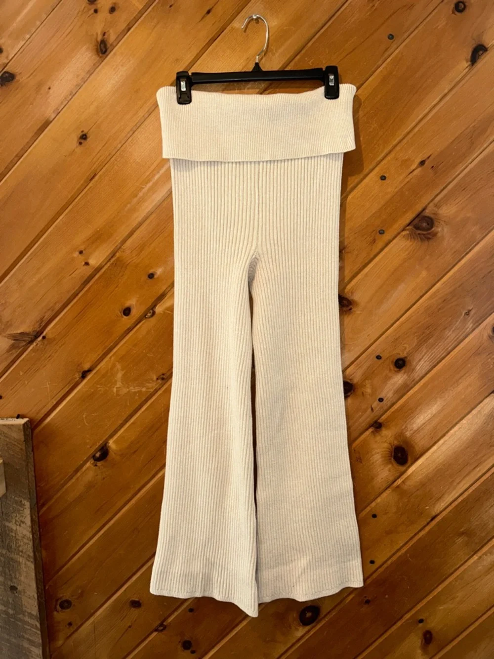 Aerie ribbed Late Night fold over flared knit pants in beige - Picture 5 of 5